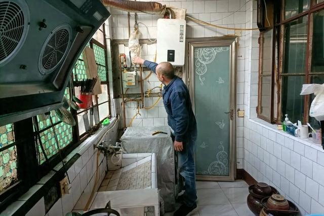 广元市利州区河西街道：“换新行动”拧紧老旧小区燃气“安全阀”