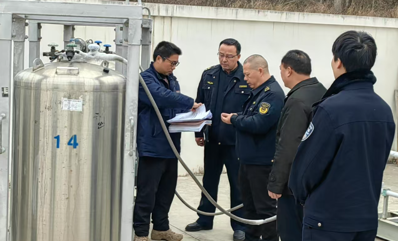 湖北广水市市场监管局“查险除患 安全迎新”筑牢安全“防护墙”