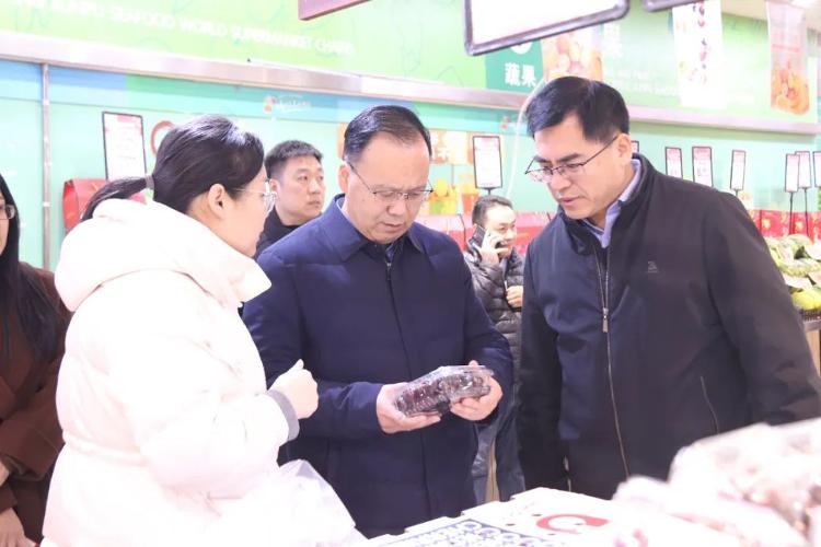 邹平市市场监管局：强化监管“不缺位” 严把节前“安全关”