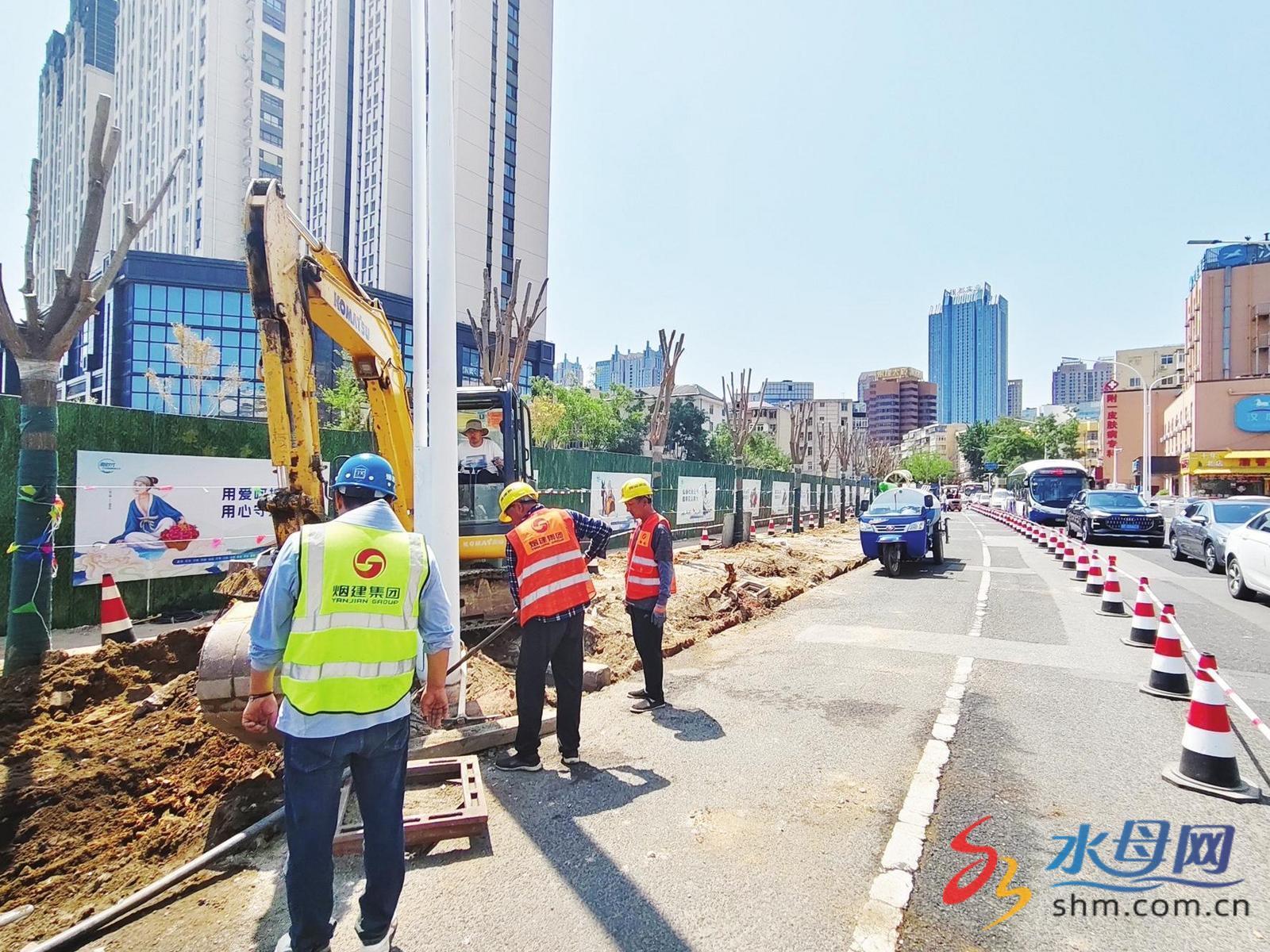 魁玉南路港城西大街路口启动渠化 车行道拓宽至少43米(图1)